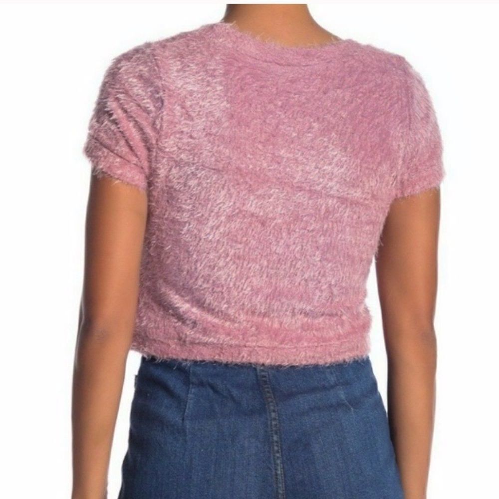Eyelash Knit Crop Top!  - Picture 2 of 8